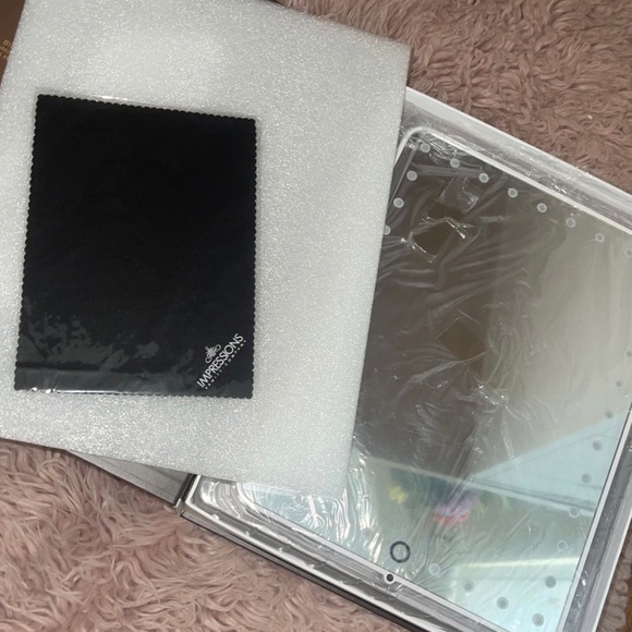 Impressions Vanity Mirror - Picture 3 of 4